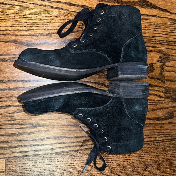 Black Suede Sam Edelman Ankle Boot - Picture 4 of 7